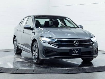 Used 2024 Volkswagen Jetta SE