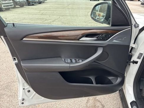 Used 2021 BMW X3 xDrive30i w/ Convenience Package image 10