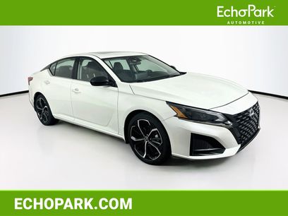Used 2023 Nissan Altima 2.5 SR w/ SR Premium Package