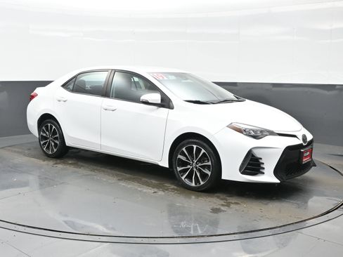 Used 2019 Toyota Corolla SE image 8