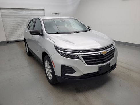 Used 2022 Chevrolet Equinox LS AWD/4WD image 13