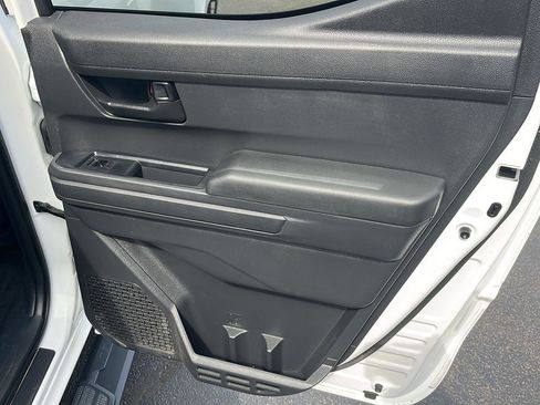 Used 2025 Toyota Tacoma SR5 w/ SR5 Upgrade Package image 24