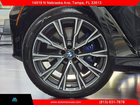 Used 2021 BMW X7 M50i w/ Executive Package AWD/4WD image 4