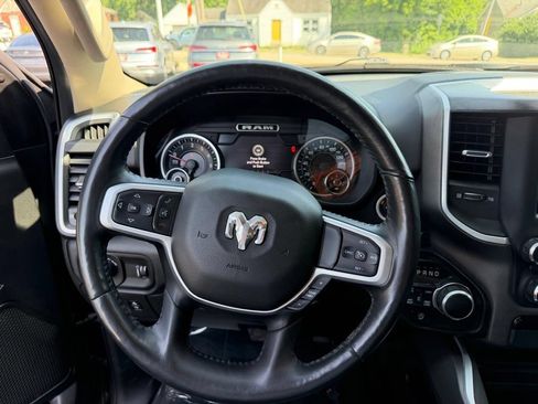 Used 2020 RAM 1500 Big Horn AWD/4WD image 31
