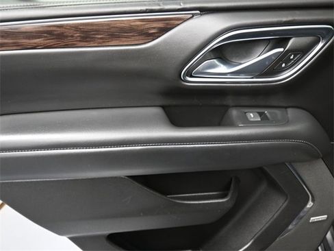 Used 2023 Chevrolet Tahoe LT w/ Luxury Package image 19