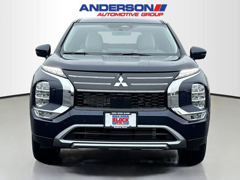 New 2026 Mitsubishi Outlander SE image 15