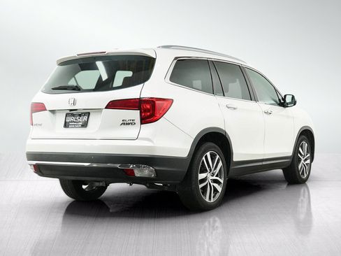 Used 2018 Honda Pilot Elite image 6