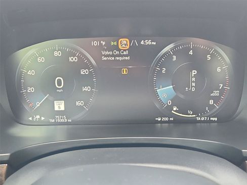 Used 2018 Volvo S90 T5 Momentum w/ Convenience Package FWD image 12