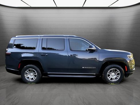 New 2024 Jeep Wagoneer 4WD w/ HD Trailer Tow Package image 7