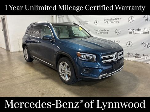 Used 2023 Mercedes-Benz GLB 250 4MATIC image 1
