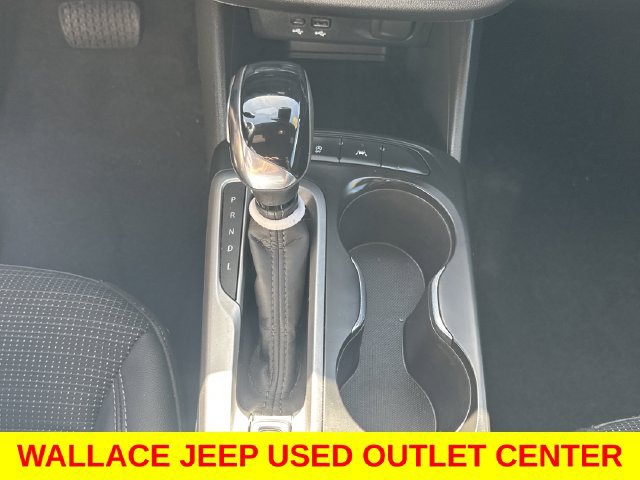 Used 2025 Buick Envista Preferred FWD image 19