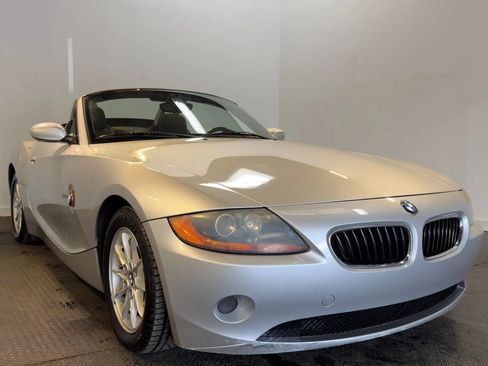 Used 2003 BMW Z4 2.5i RWD image 8