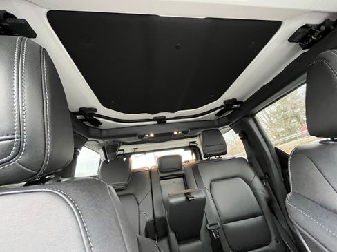 New 2025 Ford Bronco Badlands w/ Sasquatch Package image 18