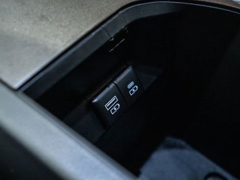 Certified 2024 Toyota Camry XSE image 29