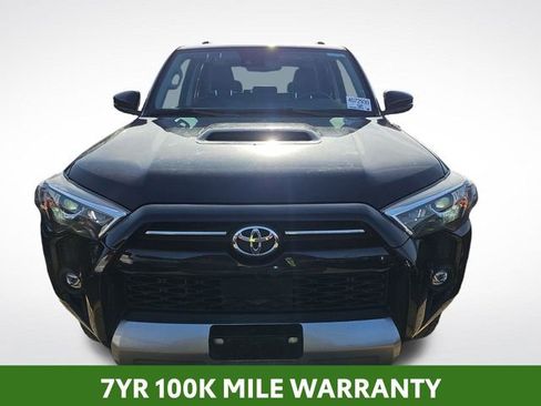 Used 2024 Toyota 4Runner TRD Off-Road Premium image 2