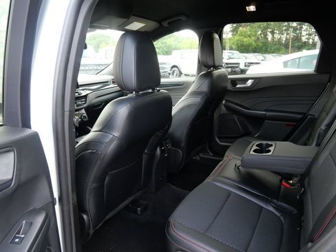Certified 2023 Ford Escape ST-Line AWD/4WD image 15