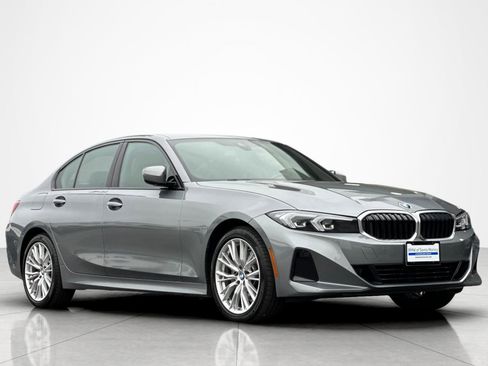 Used 2023 BMW 330i Sedan w/ Driving Assistance Package RWD image 7