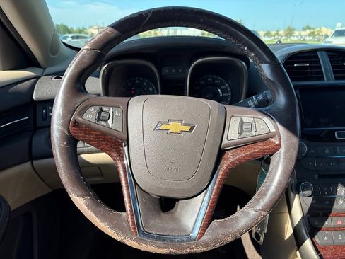 Used 2013 Chevrolet Malibu LT FWD image 16