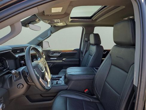 Used 2024 GMC Sierra 1500 Denali w/ Technology Package image 13