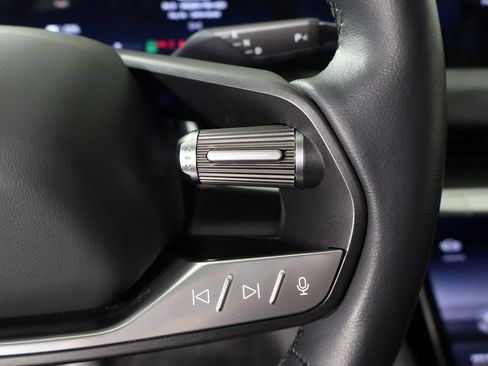 Used 2025 Lucid Air Touring AWD/4WD image 47