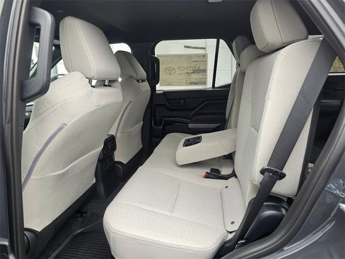 New 2026 Toyota 4Runner SR5 image 18