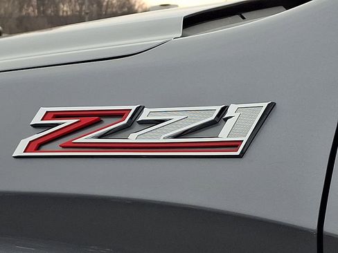 Used 2022 Chevrolet Silverado 1500 LTZ w/ LTZ Premium Package image 33