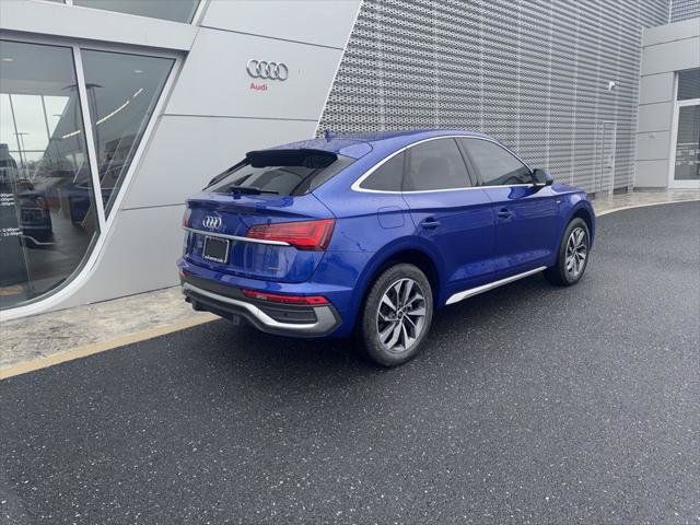 Used 2023 Audi Q5 2.0T Premium w/ Convenience Package AWD/4WD image 3
