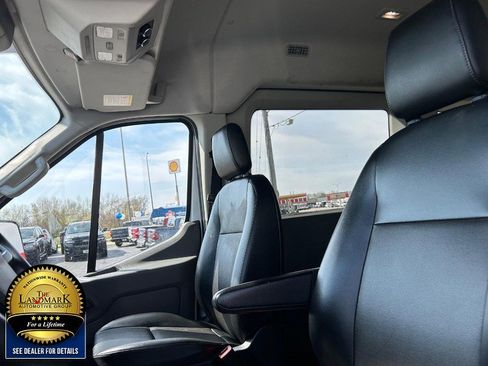 Used 2023 Ford Transit 350 XL image 9