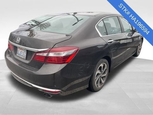 Used 2017 Honda Accord EX-L image 3