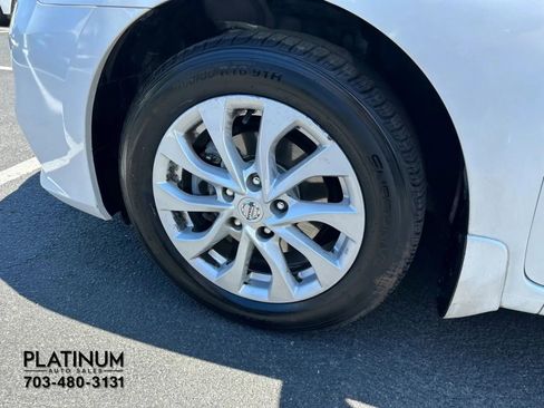 Used 2018 Nissan Sentra SV FWD image 22