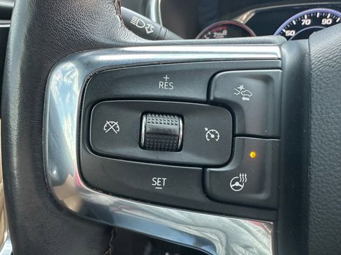 Used 2022 Chevrolet Blazer Premier w/ Enhanced Convenience Package AWD/4WD image 33
