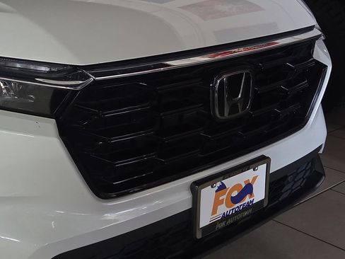 Used 2025 Honda CR-V EX-L image 7