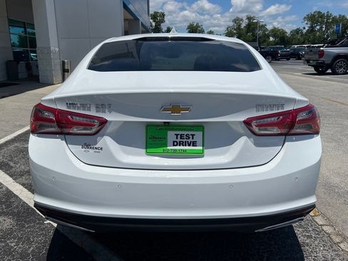 Used 2022 Chevrolet Malibu Premier FWD image 6