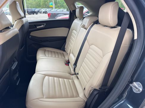 Certified 2023 Ford Edge SEL w/ Convenience Package AWD/4WD image 35
