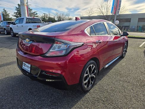 Used 2019 Chevrolet Volt Premier w/ Driver Confidence II Package image 5
