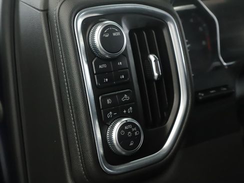 Used 2021 GMC Sierra 1500 Denali w/ Denali Ultimate Package AWD/4WD image 8