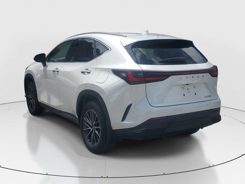 Used 2025 Lexus NX 250 FWD w/ Accessory Package (K3) image 5