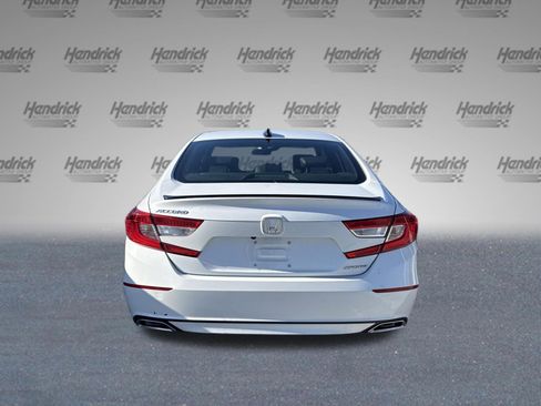 Used 2022 Honda Accord Sport image 8