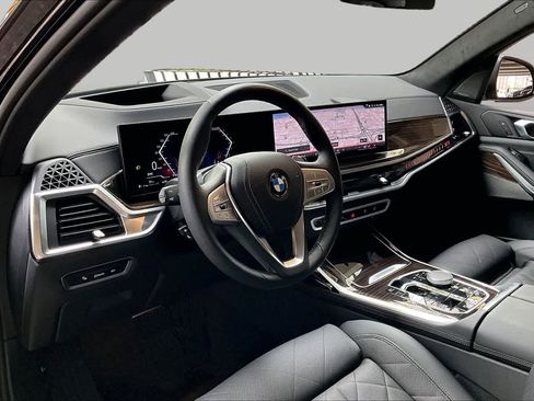 Certified 2026 BMW X7 xDrive40i AWD/4WD image 17