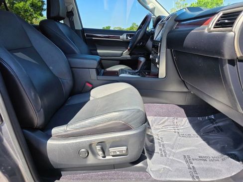 Used 2016 Lexus GX 460 w/ Premium Package image 10