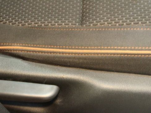 Used 2020 GMC Acadia AT4 image 12