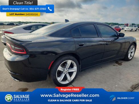 Used 2018 Dodge Charger R/T RWD image 4