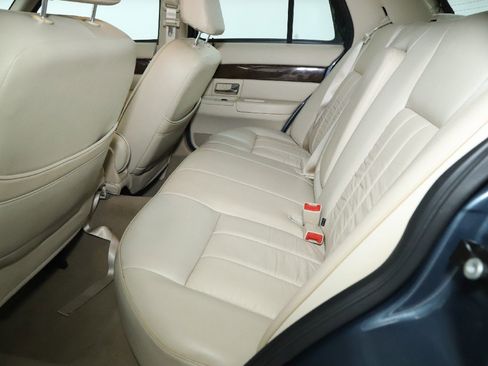 Used 2008 Mercury Grand Marquis GS image 25