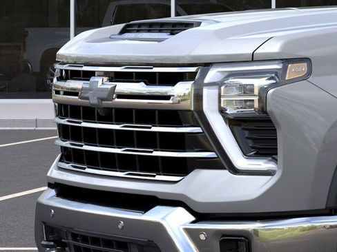New 2026 Chevrolet Silverado 2500 LTZ w/ LTZ Plus Package AWD/4WD image 13
