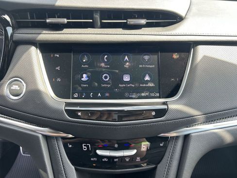 New 2025 Cadillac XT5 Sportv w/ LPO, Bronce Accent Package image 21