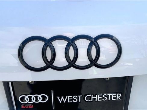 Used 2024 Audi Q3 2.0T Premium image 32