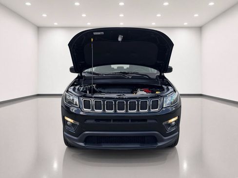 Used 2021 Jeep Compass Latitude w/ Sun and Sound Group FWD image 10