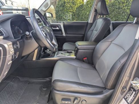 Used 2023 Toyota 4Runner SR5 Premium w/ Moonroof Package image 19