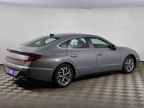 Used 2023 Hyundai Sonata SEL w/ Cargo Package image 10