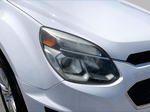 Used 2016 Chevrolet Equinox LS FWD image 26